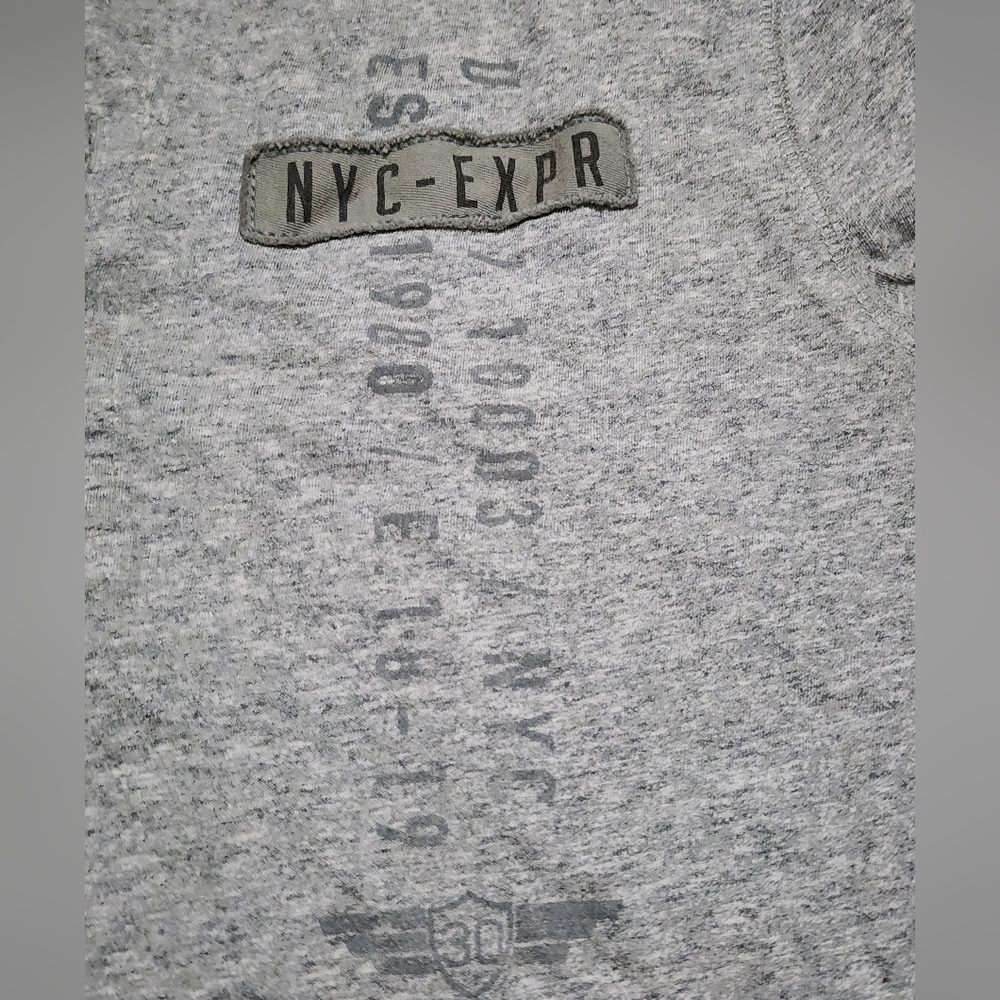 Express Gray Graphic Tee - Picture 4 of 8